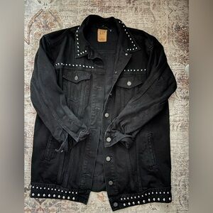 GAP oversized denim jacket with silver rivets.